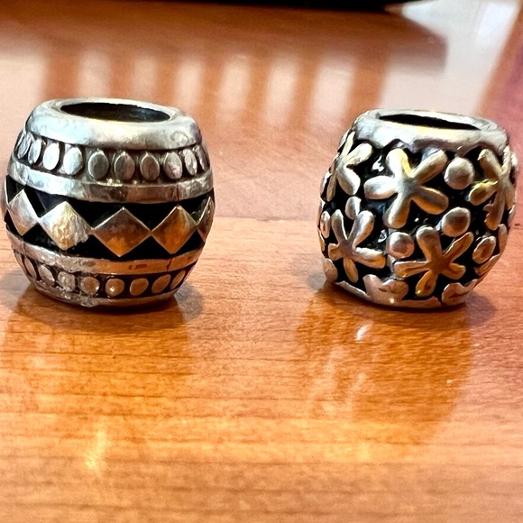 Brighton Charms Barrel Beads Floral & Geometric Design - Picture 4 of 7